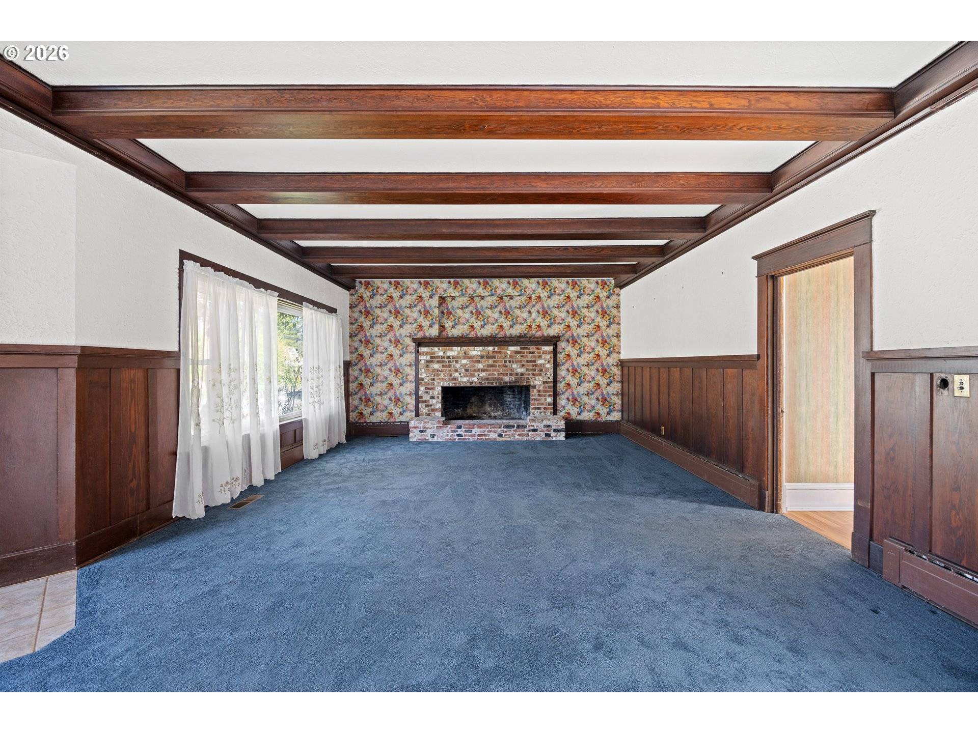 1447 SHERMAN AVE, North Bend, OR 97459