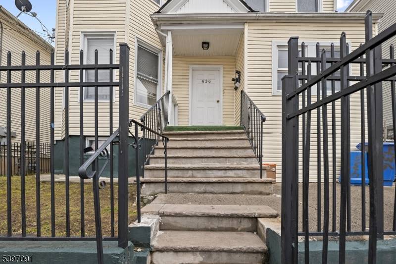 436 Ellison St, Paterson City, NJ 07501