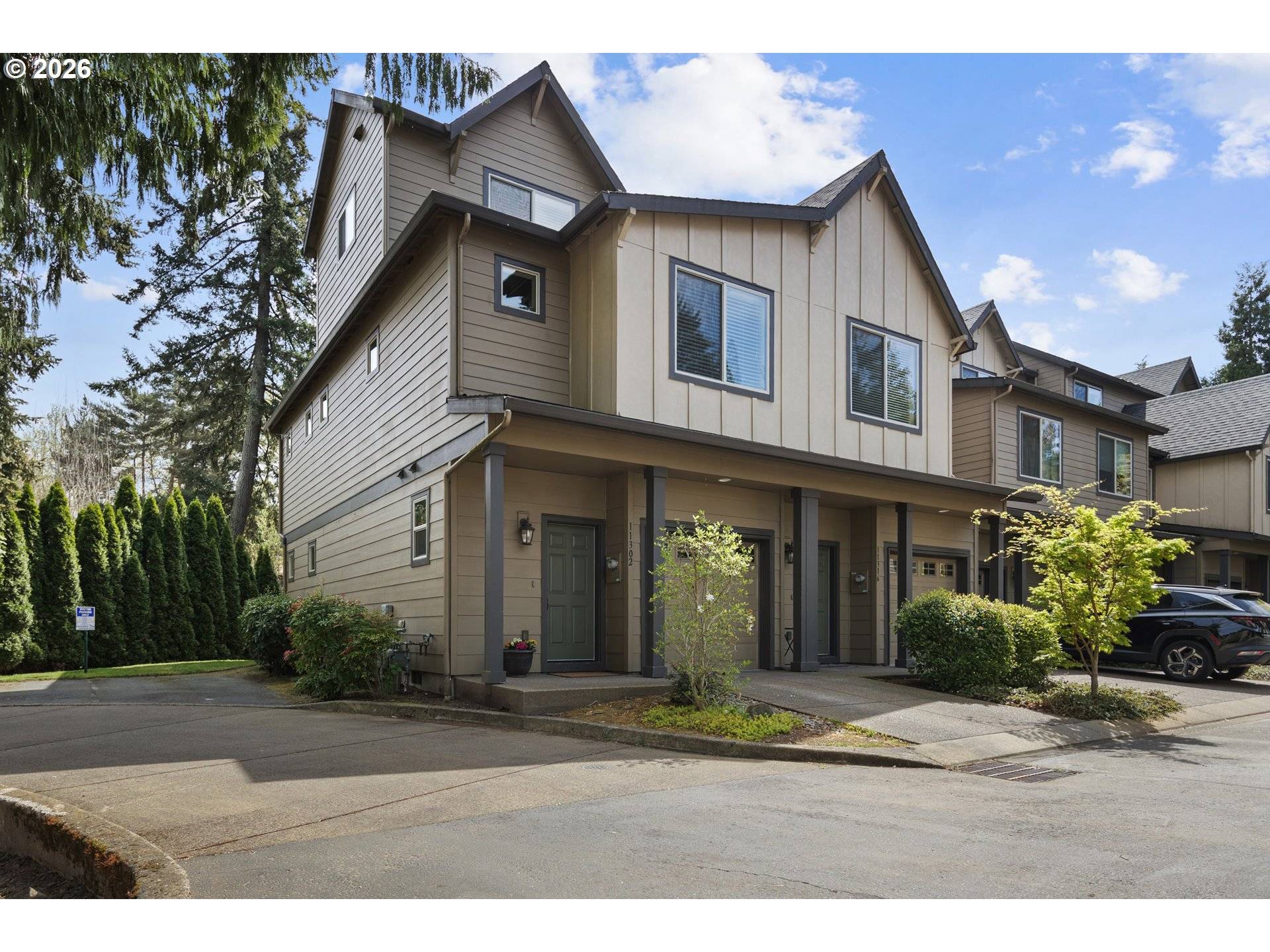 11302 SW HALLMARK TER, Portland, OR 97223