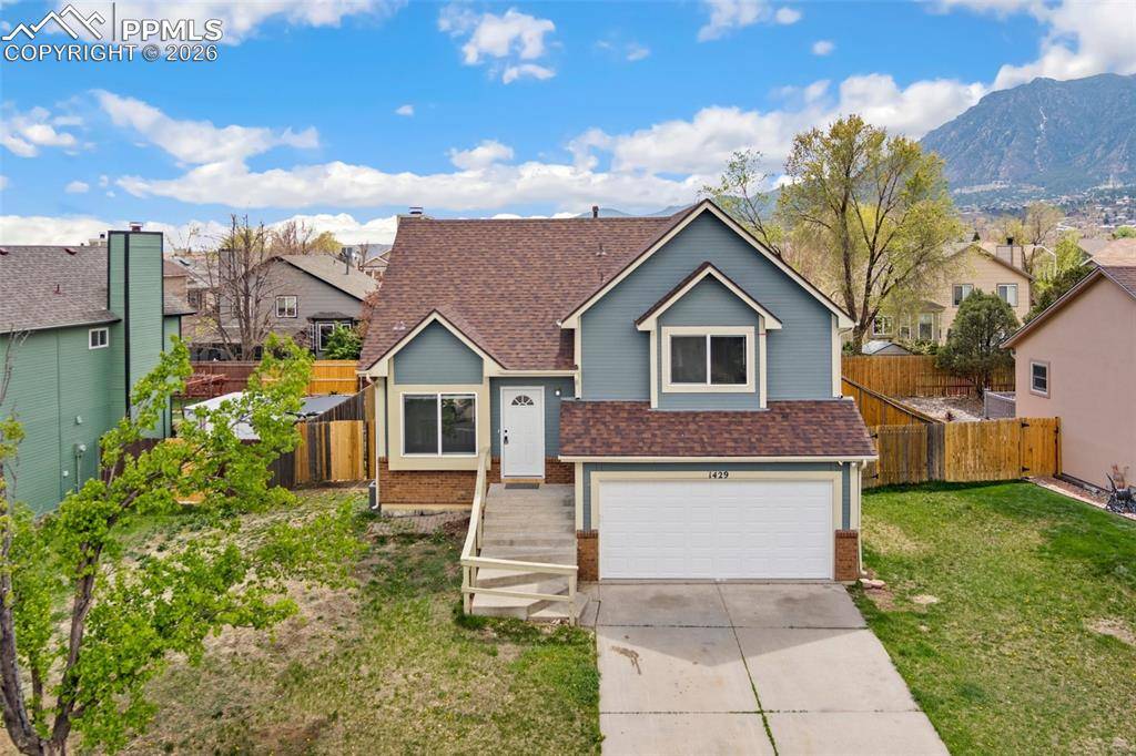 1429 N Canoe Creek DR, Colorado Springs, CO 80906