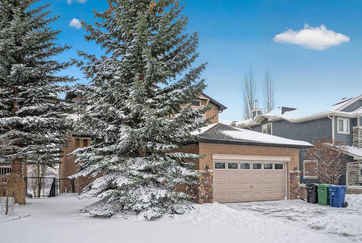 70 Panatella CIR NW, Calgary, AB T3K 5Z7