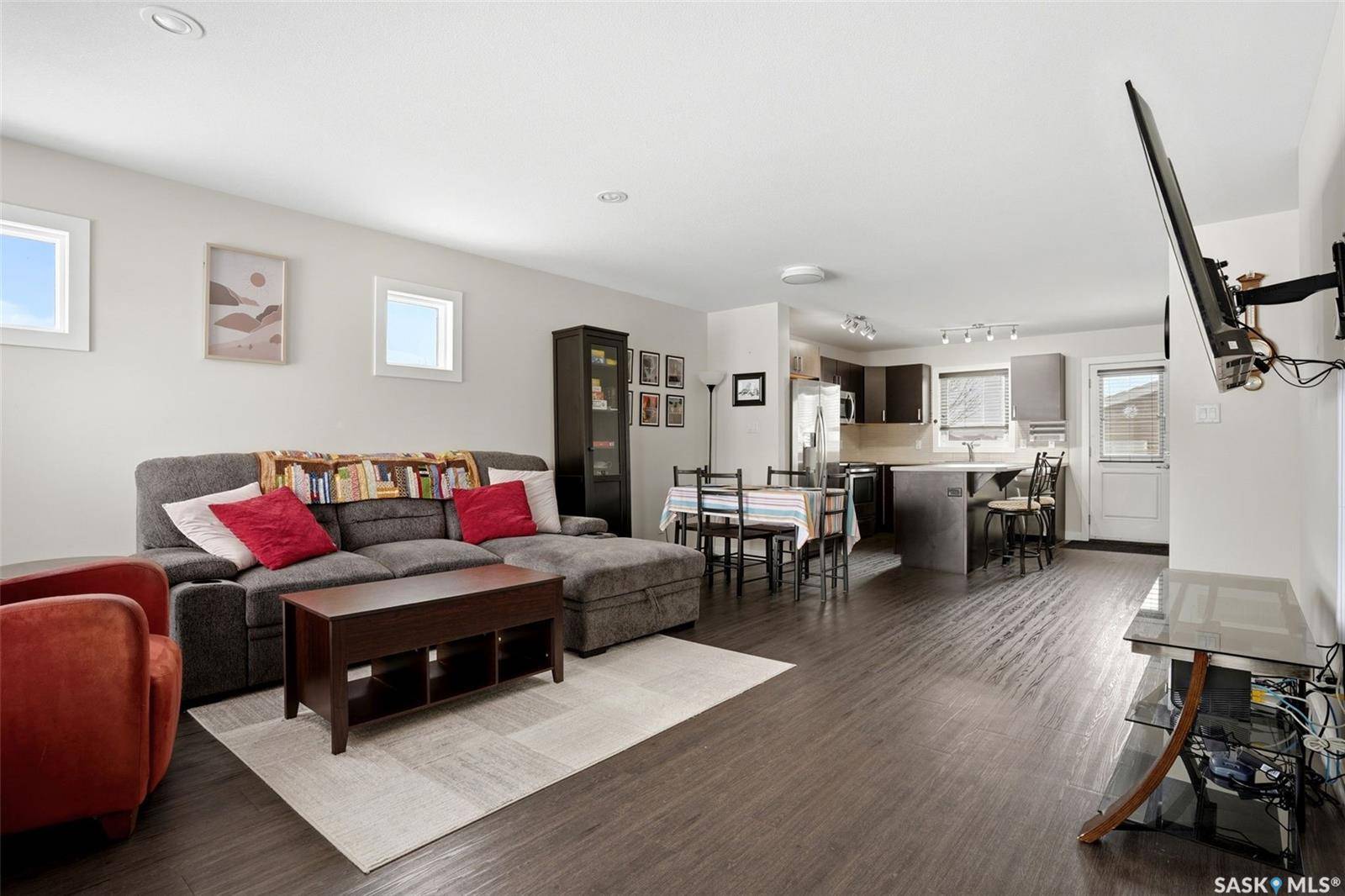 5500 McKenna ROAD, Regina, SK S4W 0N7