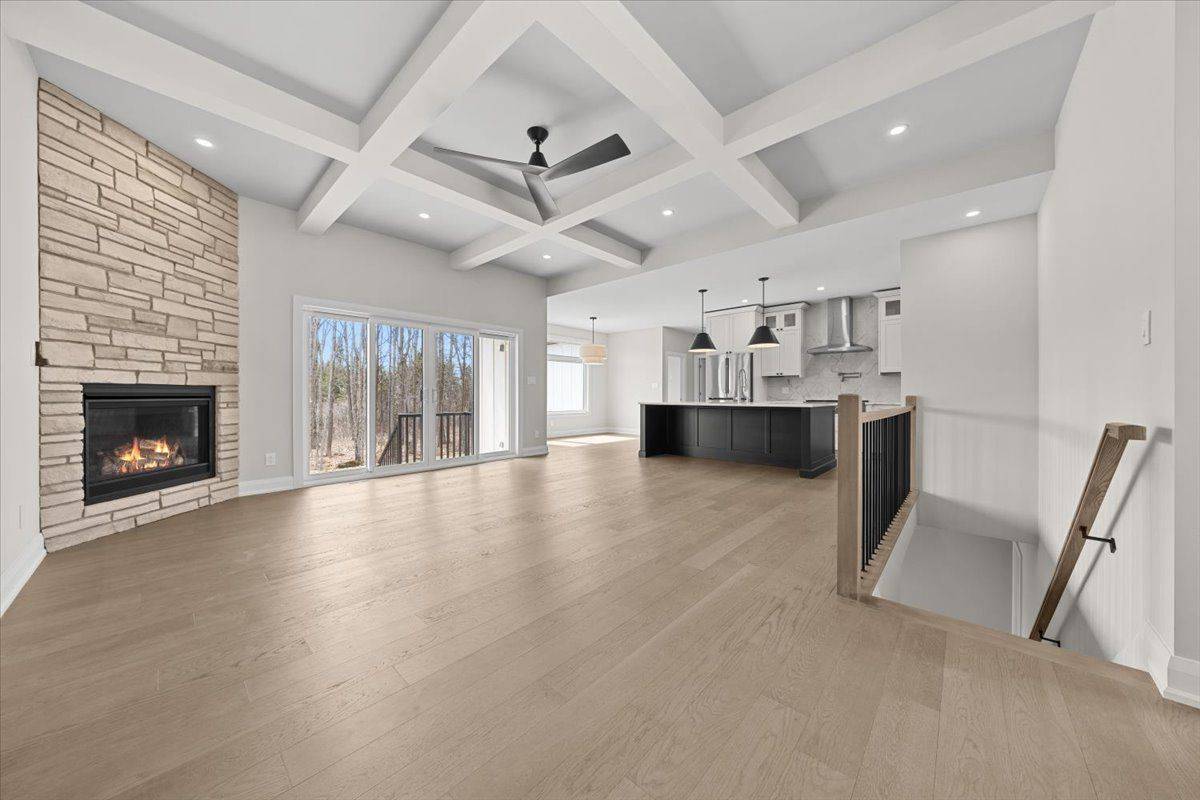 1160 Slater RD, North Grenville, ON K0G 1J0