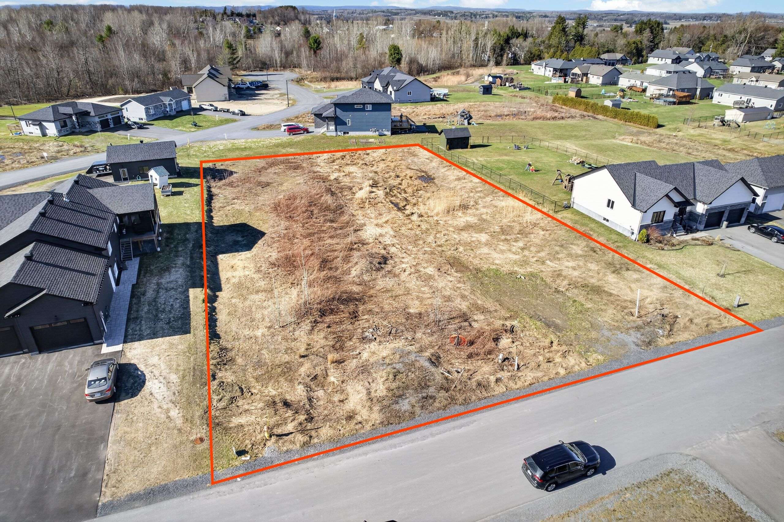 253 Roxanne ST, Clarence-rockland, ON K0A 1N0