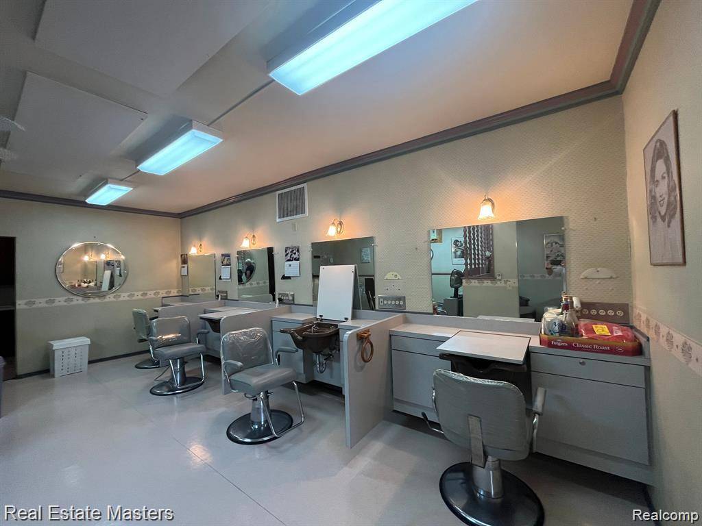 730 15TH ST, Port Huron, MI 48060