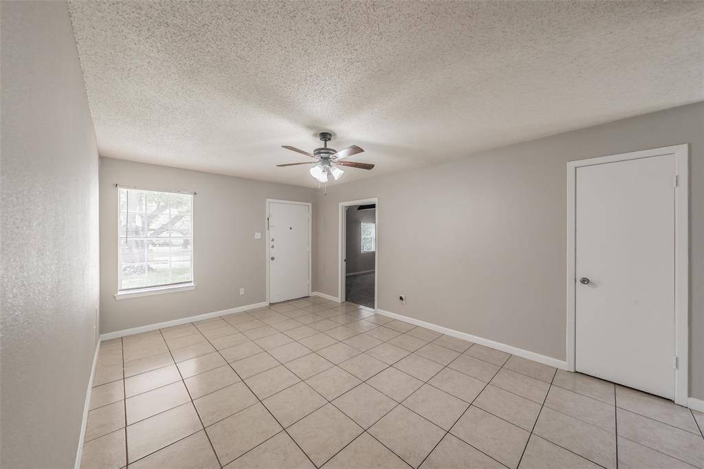 3029 Montclair Place, Denton, TX 76209