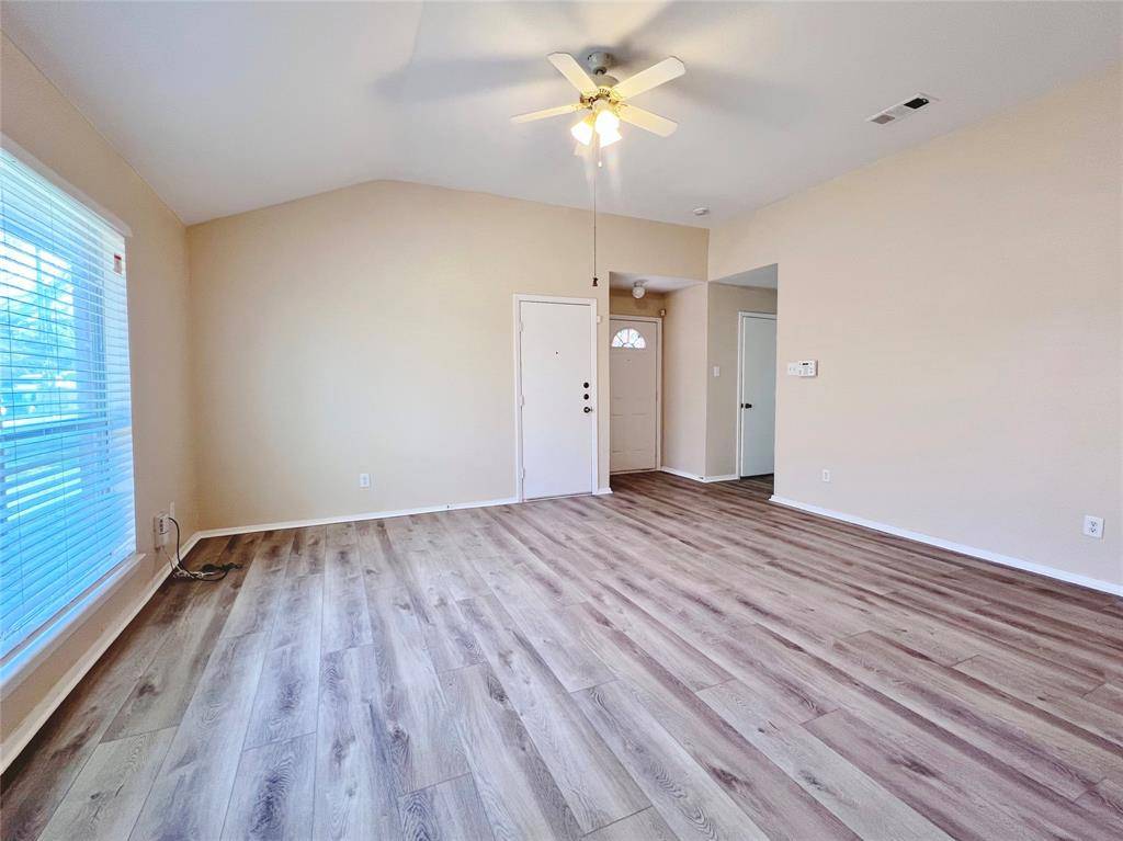 1311 Nolte Drive, Dallas, TX 75208