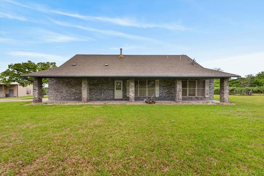 4609 Slayton Road, Cleburne, TX 76031