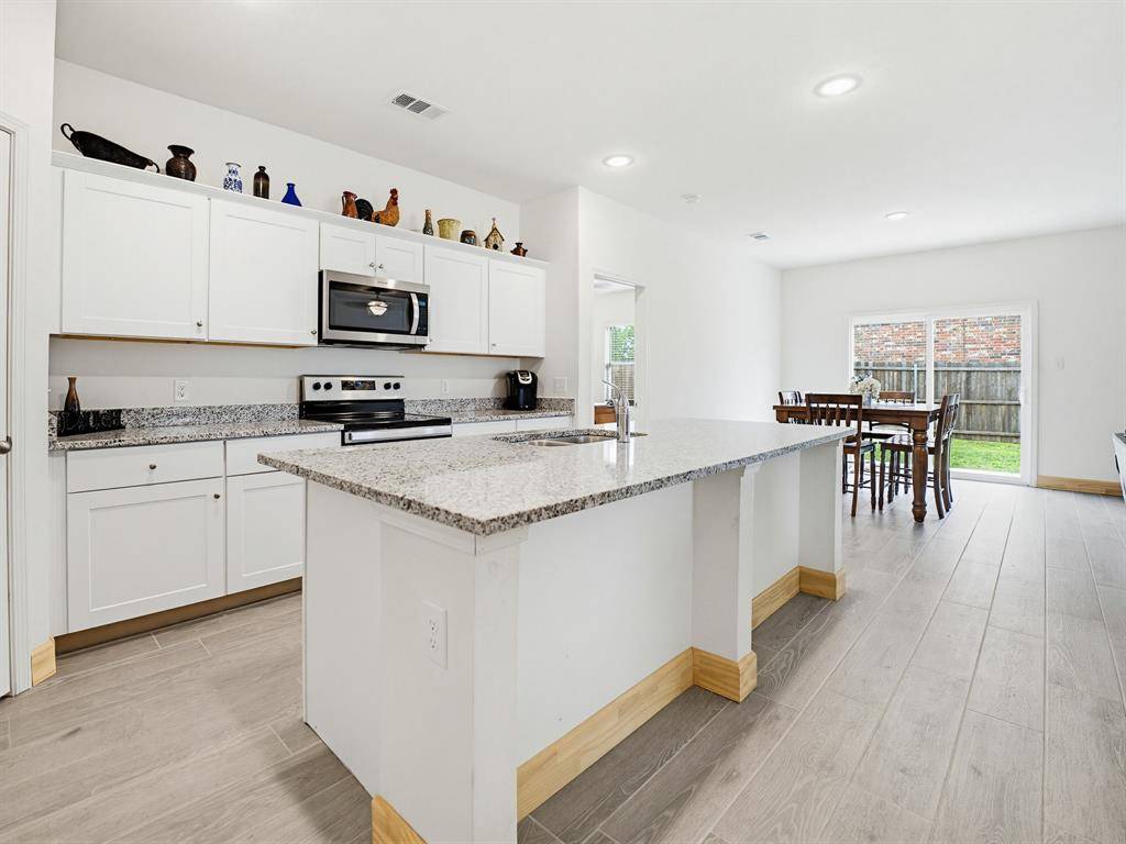 1533 Ancer Way, Fort Worth, TX 76052