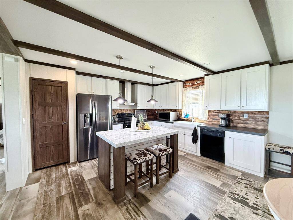 754 Bunk House Drive, Venus, TX 76084