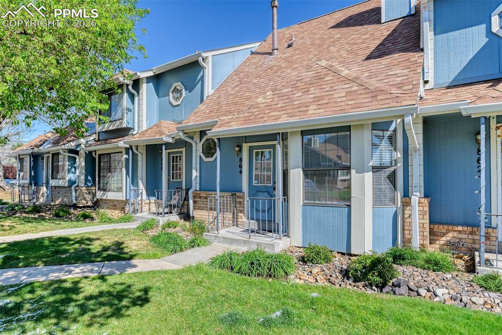 864 London Green WAY, Colorado Springs, CO 80906
