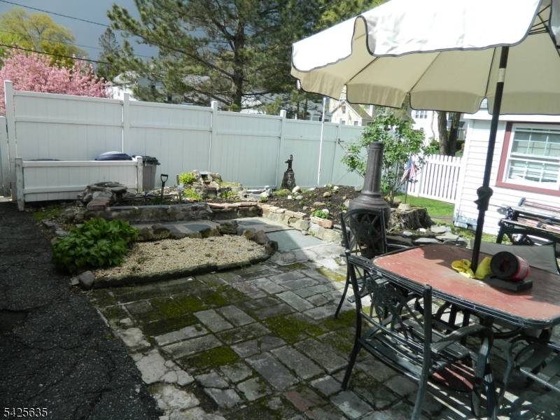 20 Saint Charles Ave, West Caldwell Twp., NJ 07006