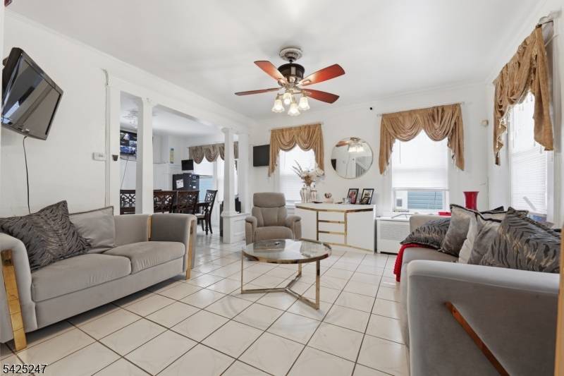 140-144 Lily St, Paterson City, NJ 07522