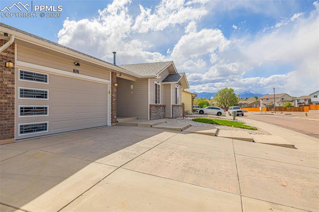 8191 Barn Swallow GRV, Colorado Springs, CO 80925