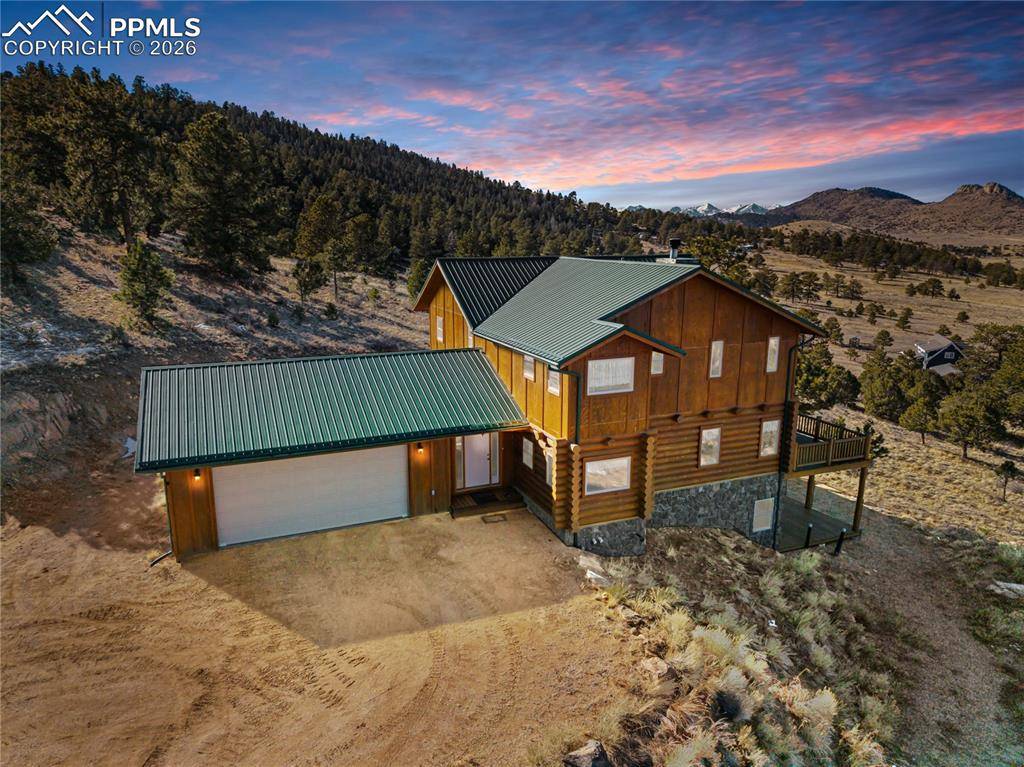 188 Centennial CIR, Westcliffe, CO 81252