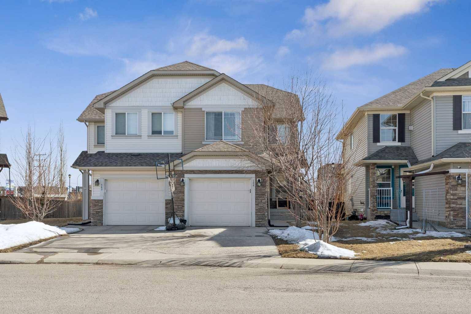 144 Canals CIR SW, Airdrie, AB T4B 3E9