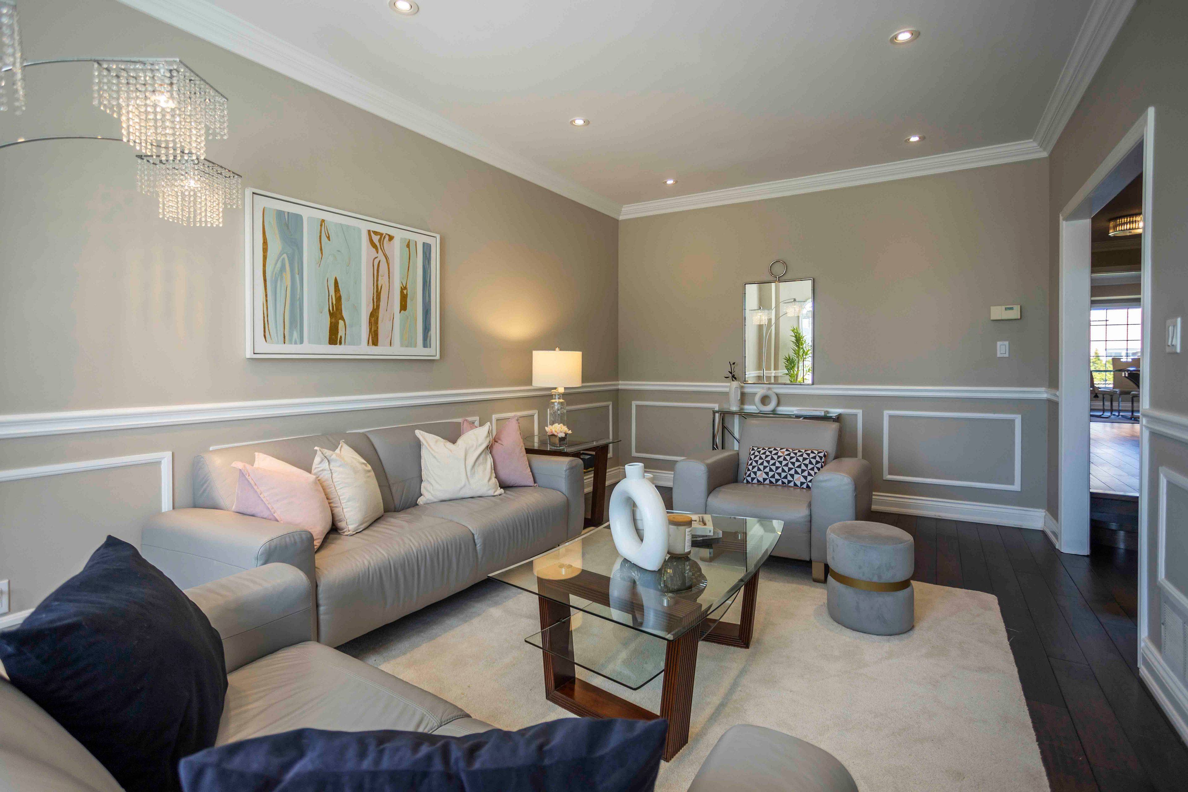 84 Bowles DR, Ajax, ON L1T 4B6