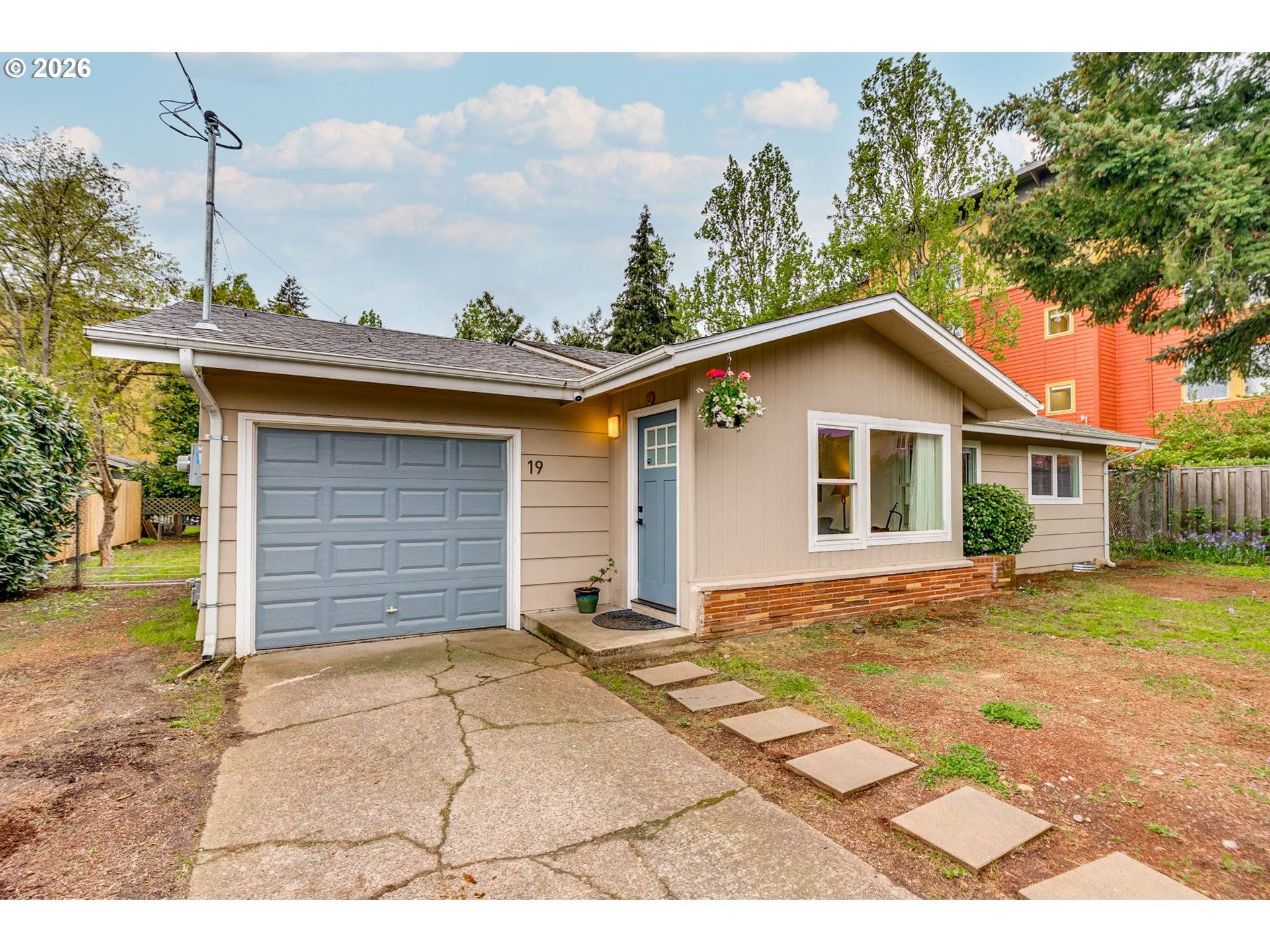 19 NE 148TH AVE, Portland, OR 97230
