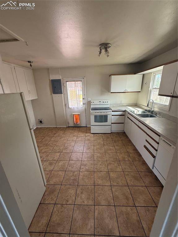 1316 Harrison RD, Colorado Springs, CO 80905