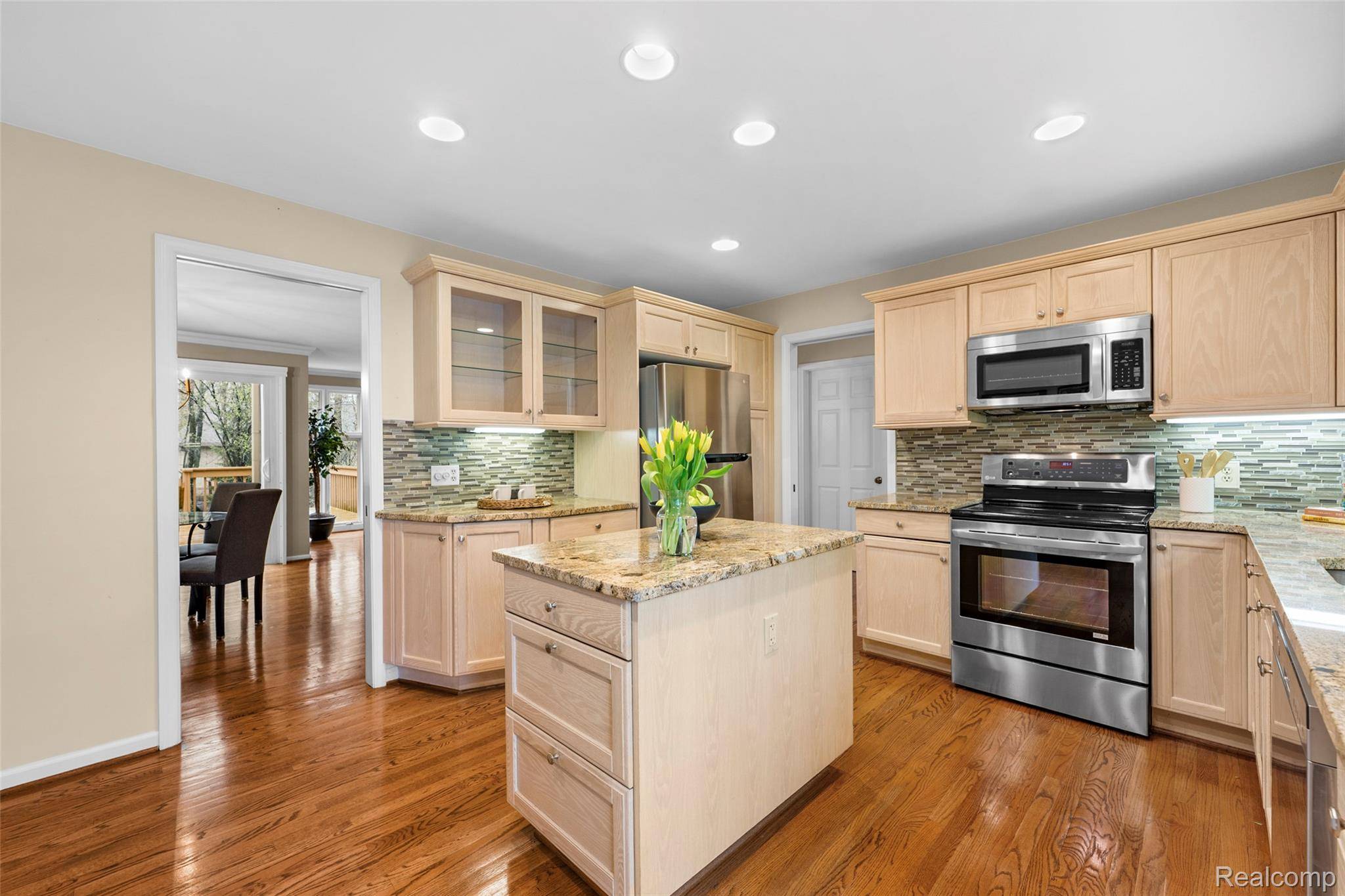 1204 S Timberview TRL, Bloomfield Hills, MI 48304