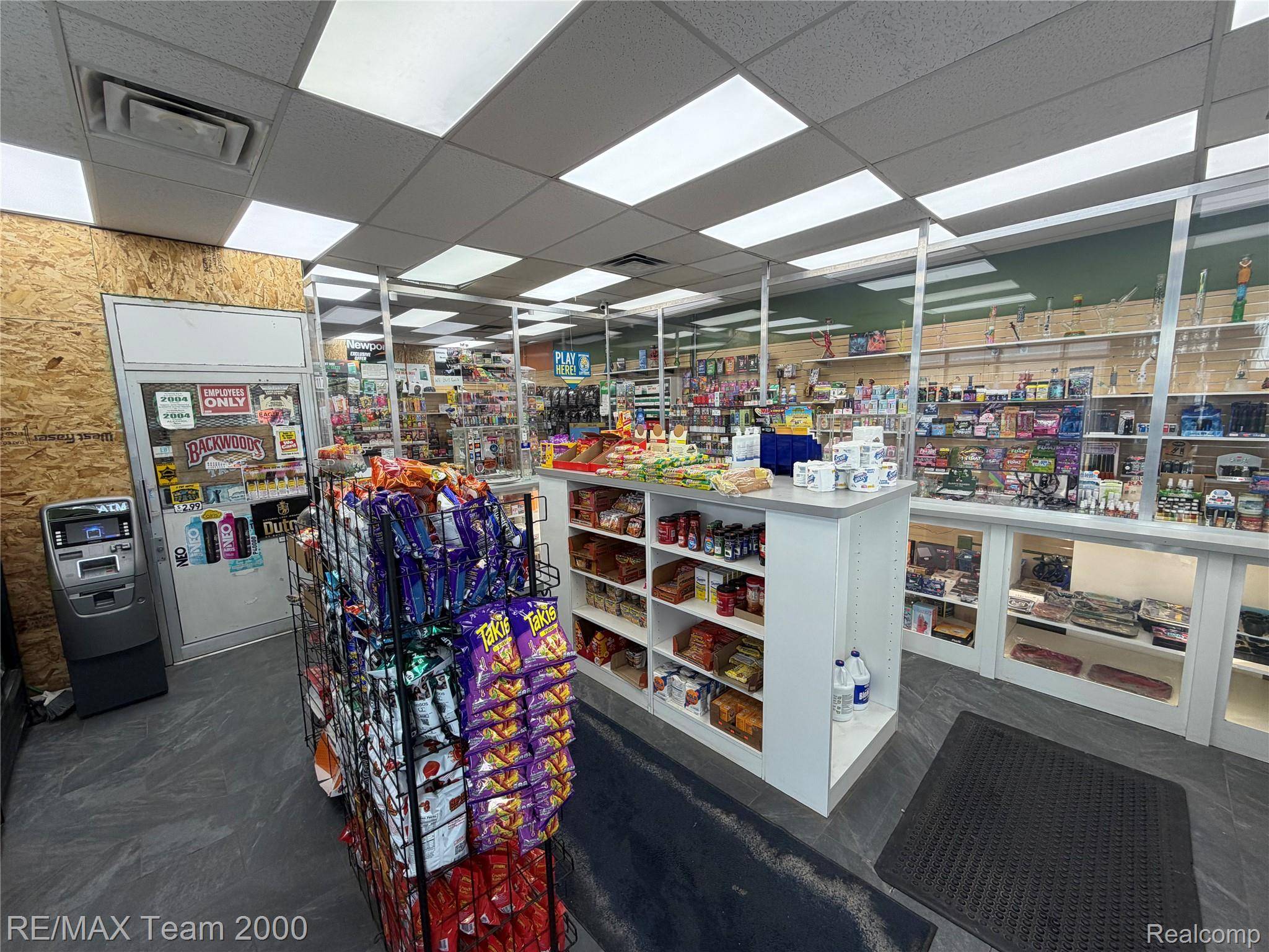 19501 W Warren AVE, Detroit, MI 48228