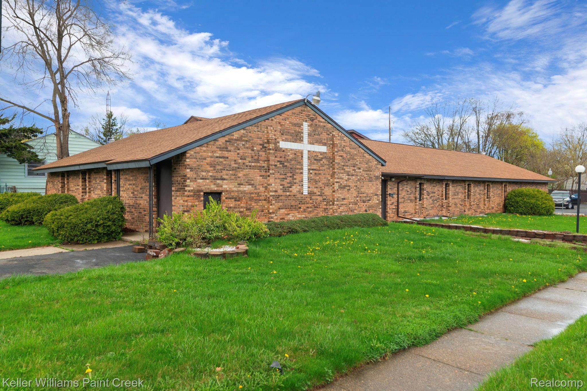 2320 Canniff ST, Flint, MI 48504