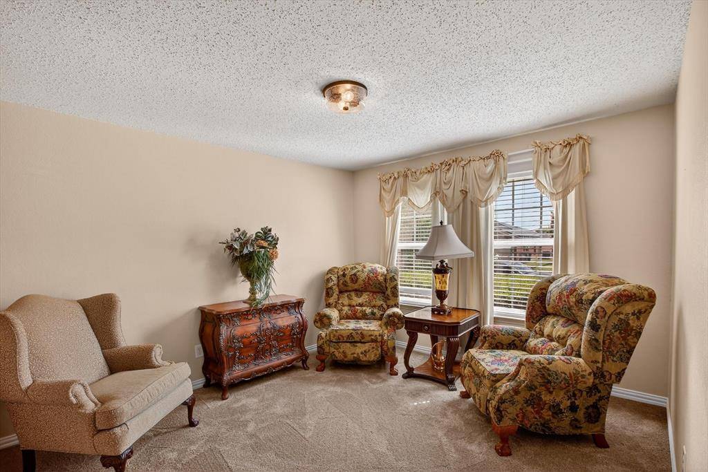 1632 Lionheart Drive, Little Elm, TX 75036