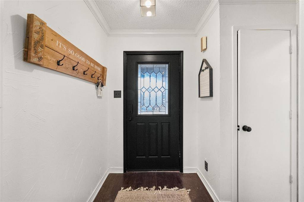 5008 Hawkins Cemetery Road, Arlington, TX 76017