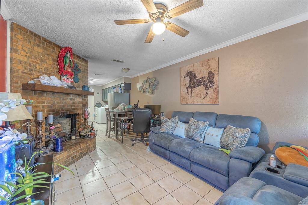 616 W Cedar, Arlington, TX 76011