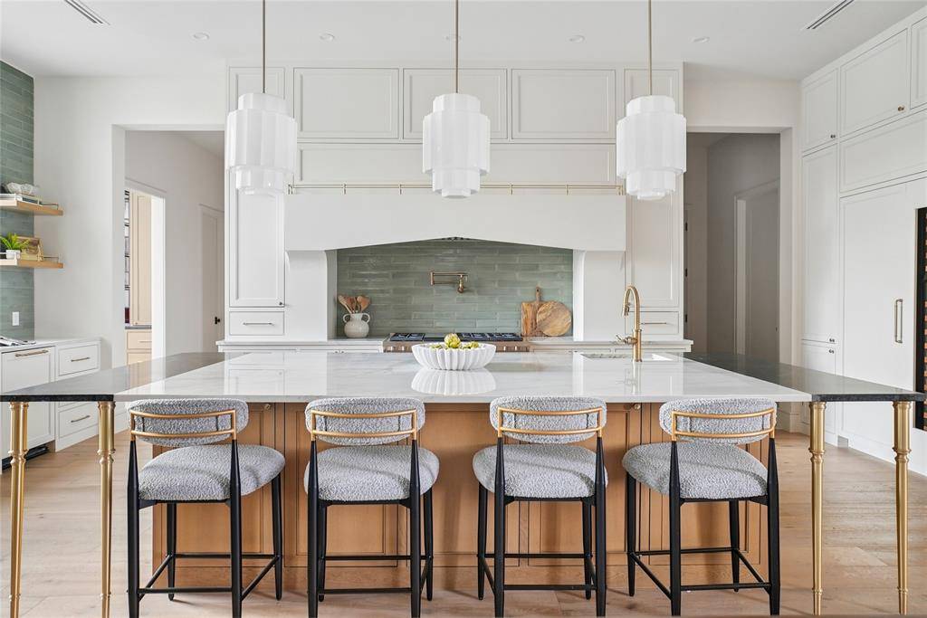 5958 Elderwood Drive, Dallas, TX 75230