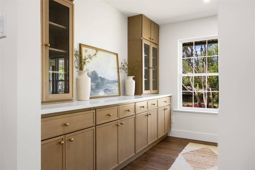 7024 Freemont Street, Dallas, TX 75231