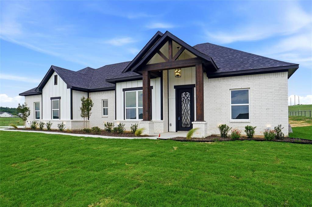 3005 Westfork Way, Springtown, TX 76082