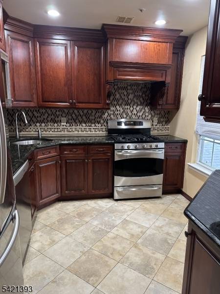 1026 Castle Rd, Mahwah Twp., NJ 07430