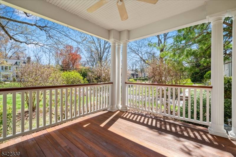 58 Rolling Hill Dr, Chatham Twp., NJ 07928