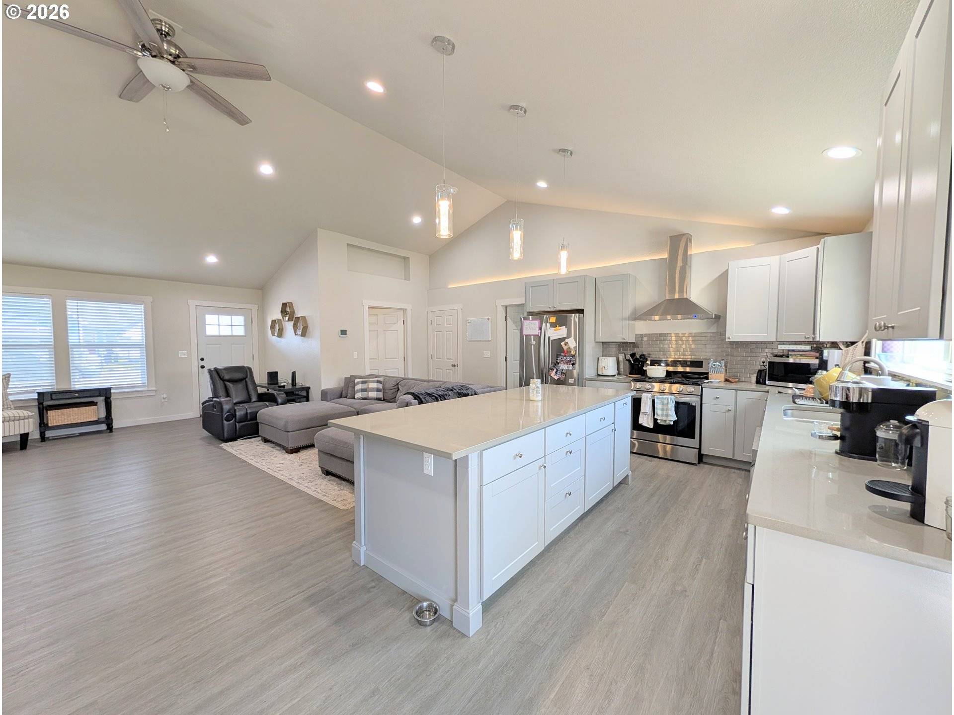 2810 ATHENS CT, La Grande, OR 97850