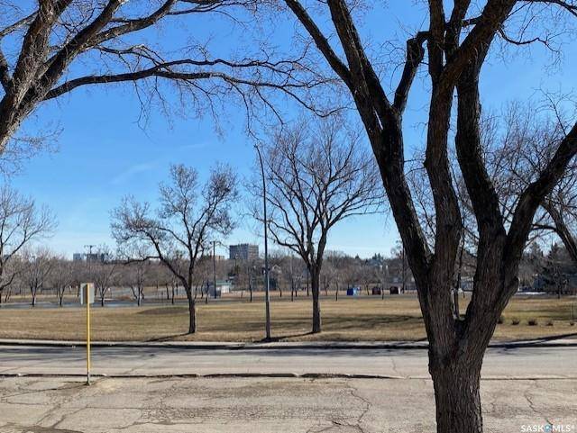 2612 Elphinstone STREET, Regina, SK S4S 0J7