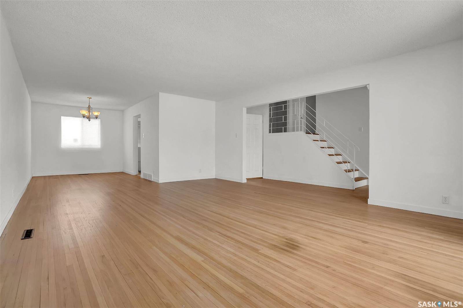 345 Durham DRIVE, Regina, SK S4S 4Z6