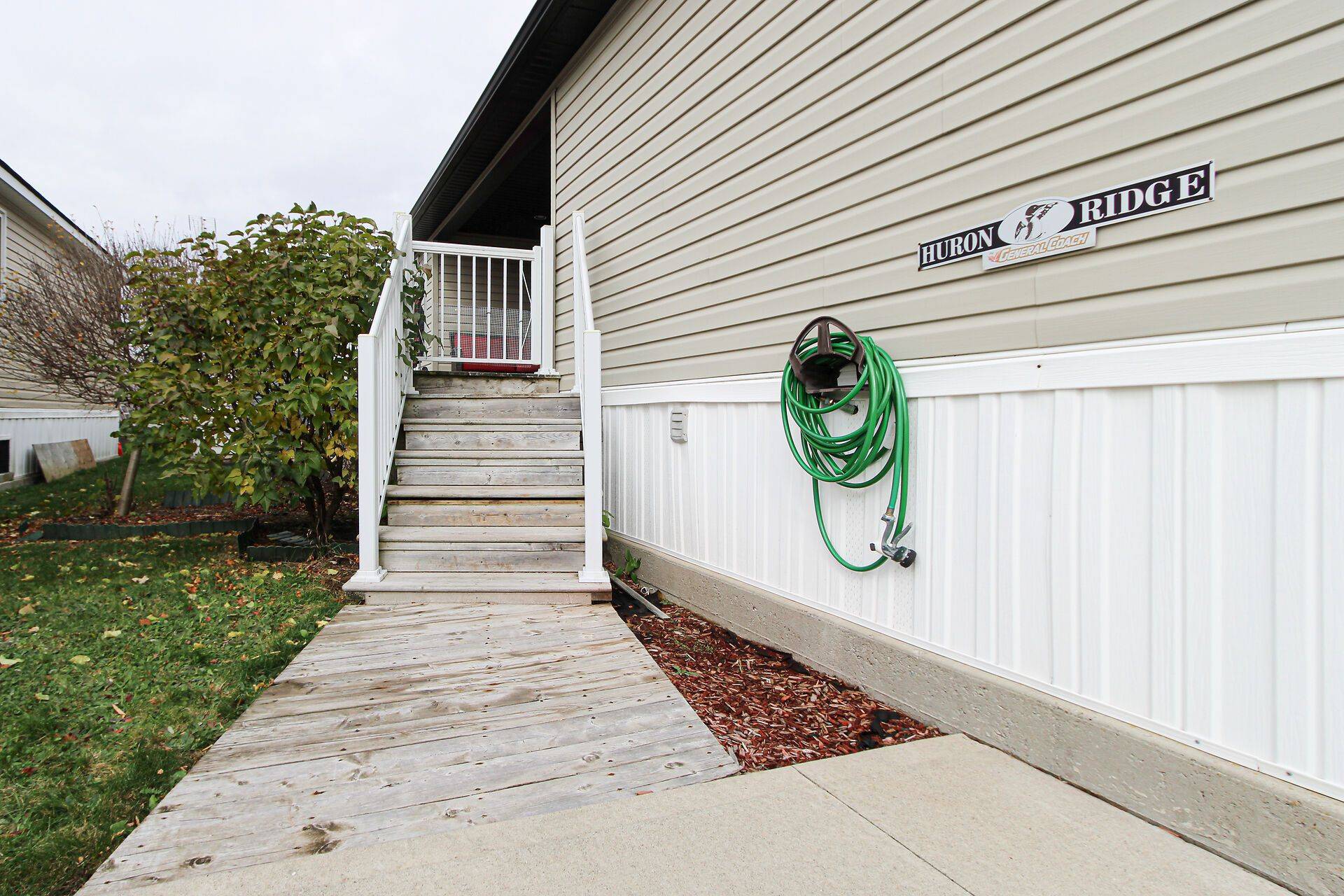 4449 Milburough - 5 Tamarac Line, Burlington, ON L7P 0C5