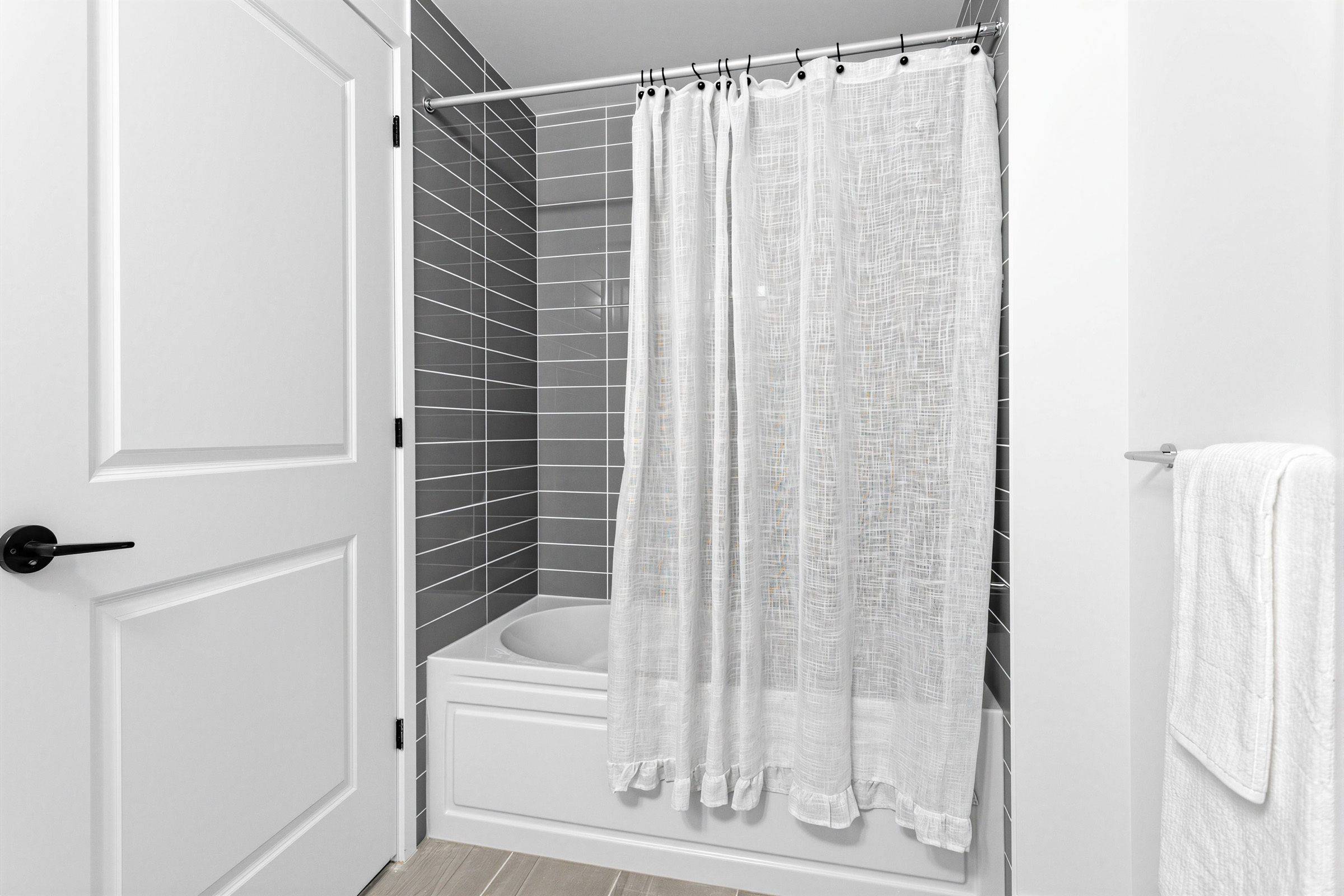 2333 Khalsa Gate #512, Oakville, ON L6M 0X7