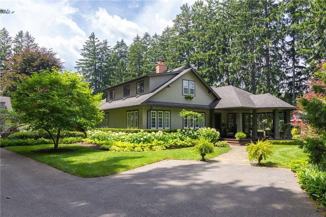 2055 Lakeshore RD E, Oakville, ON L6J 1M4