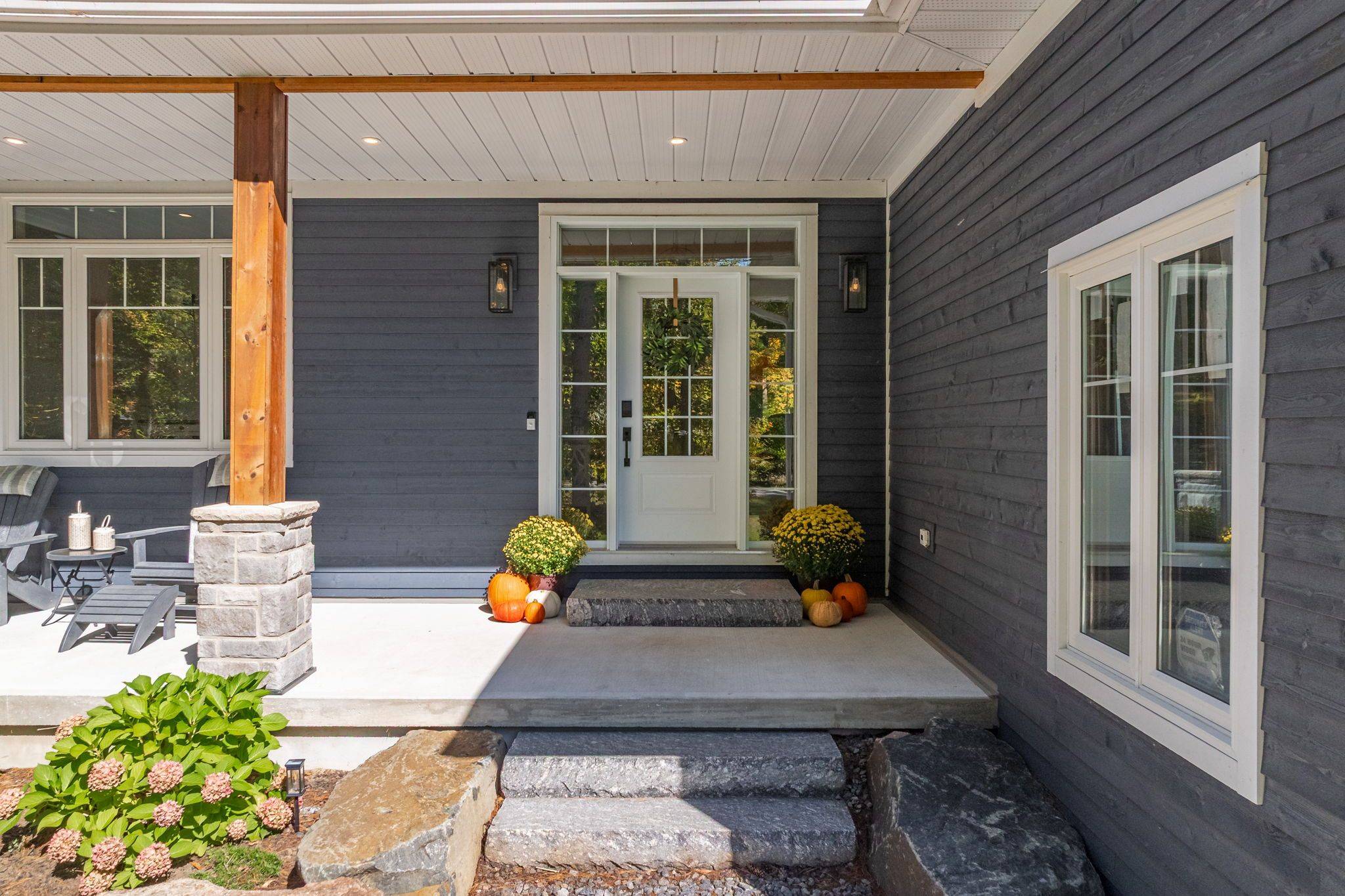 1034 Xavier ST, Gravenhurst, ON P0E 1G0