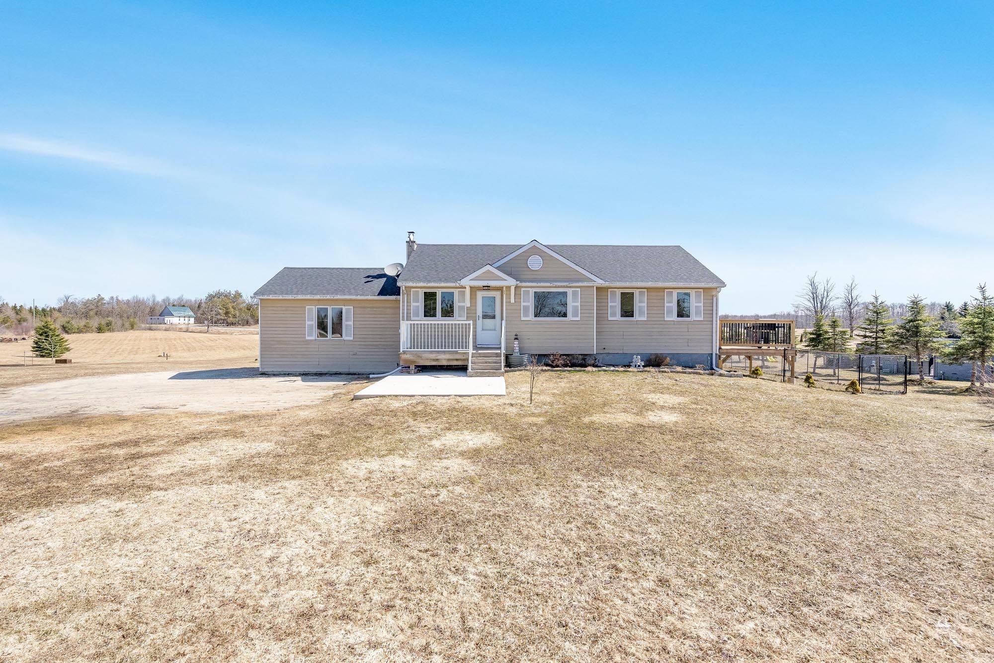 157 Brewster Lake RD, Grey Highlands, ON N0C 1M0