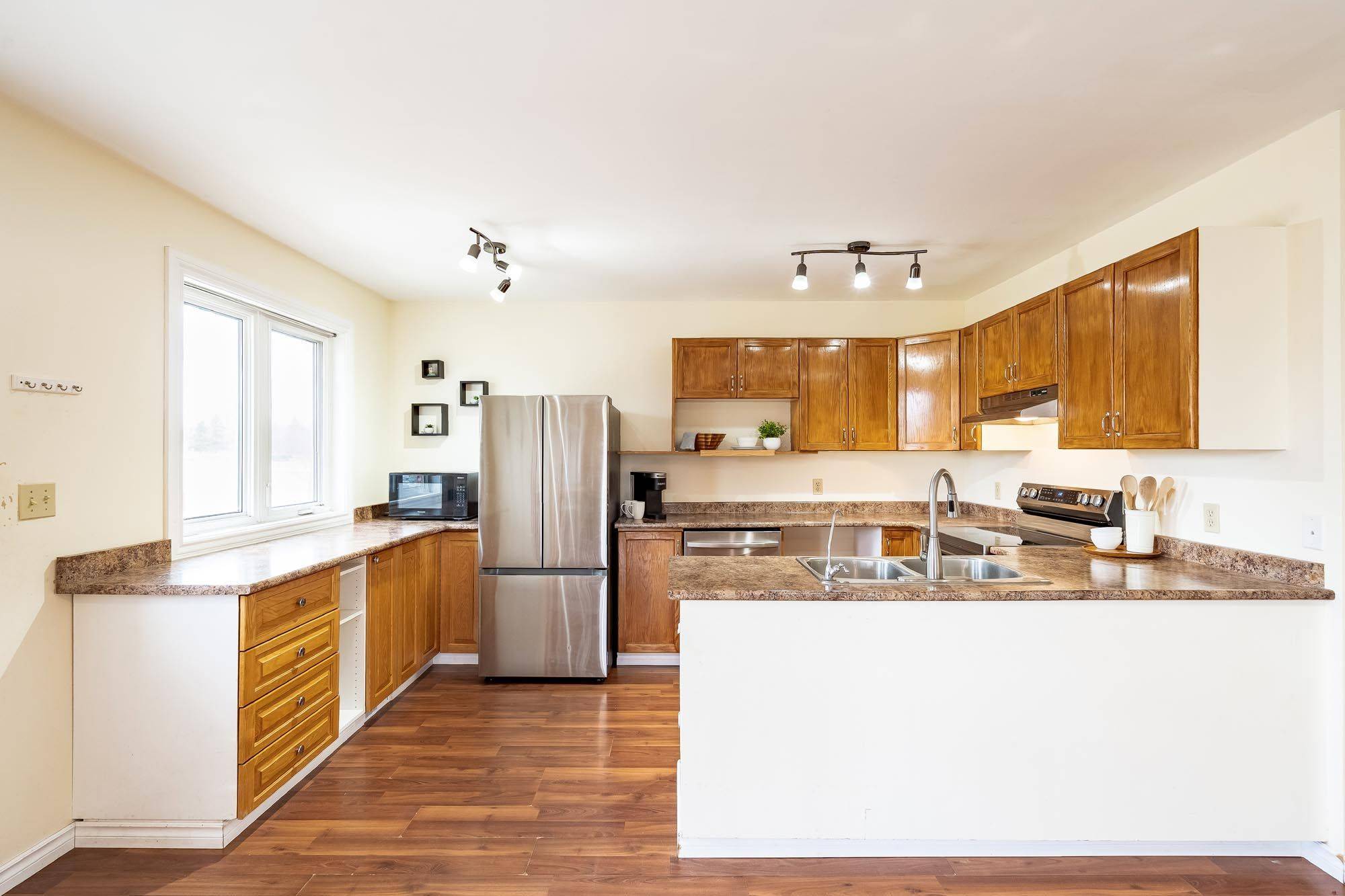 157 Brewster Lake RD, Grey Highlands, ON N0C 1M0