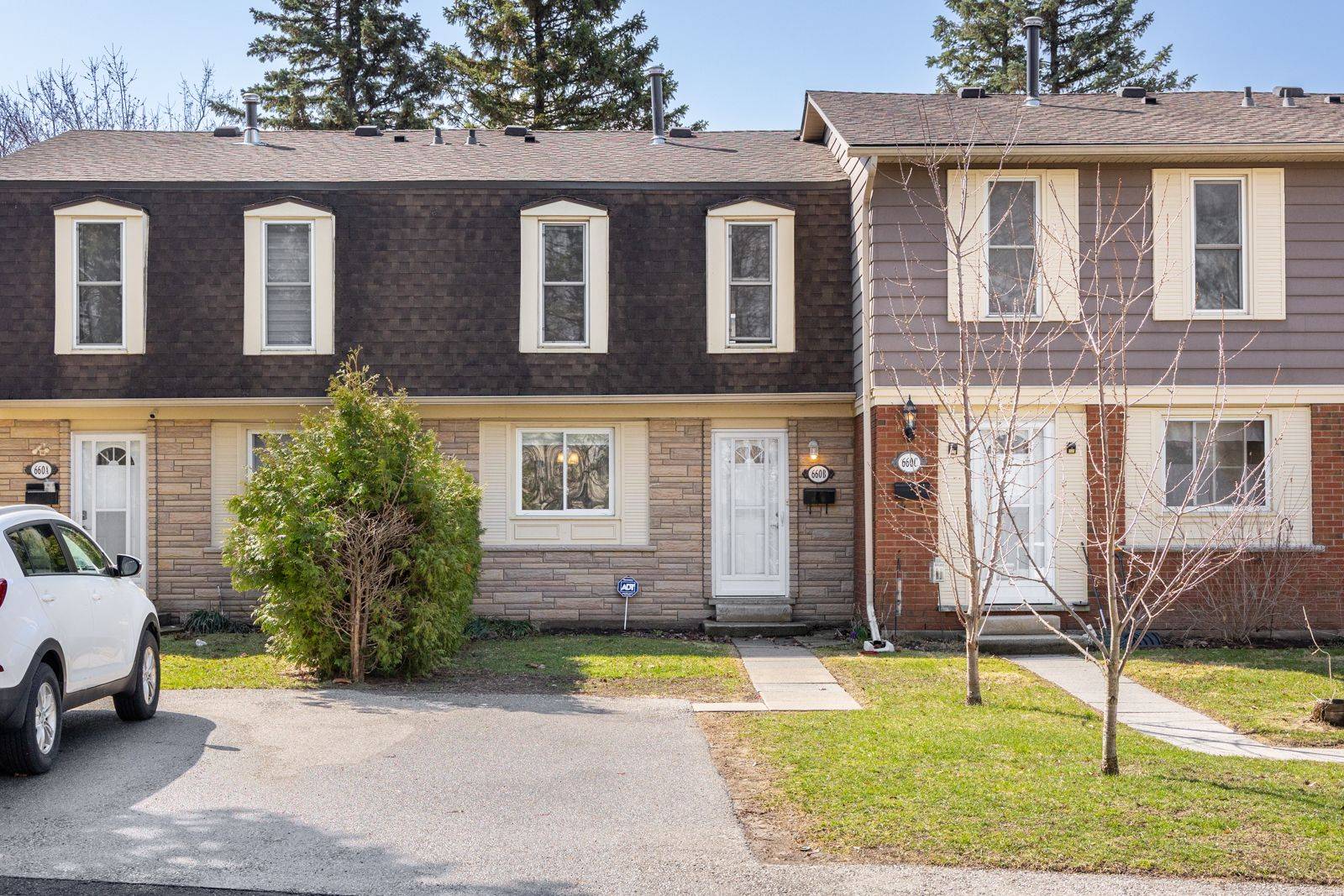 660 Grey ST #B, Brantford, ON N3S 4Y4