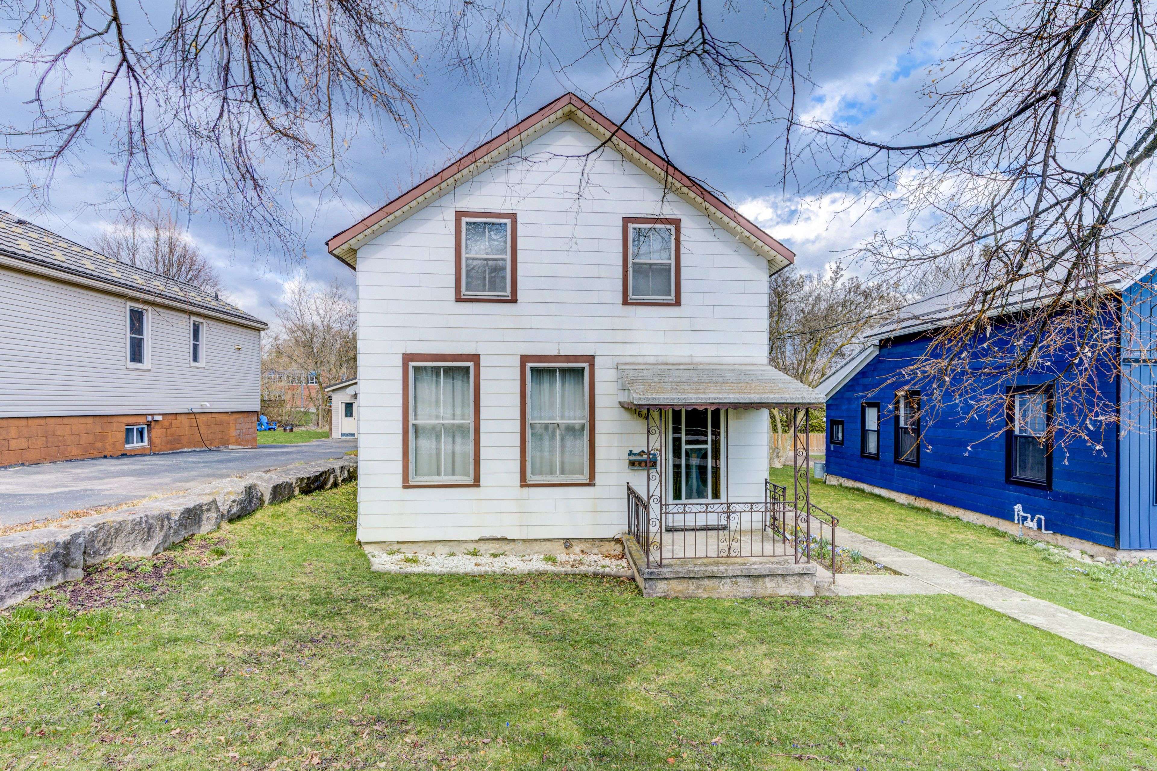 164 Thames ST N, Ingersoll, ON N5C 3E2