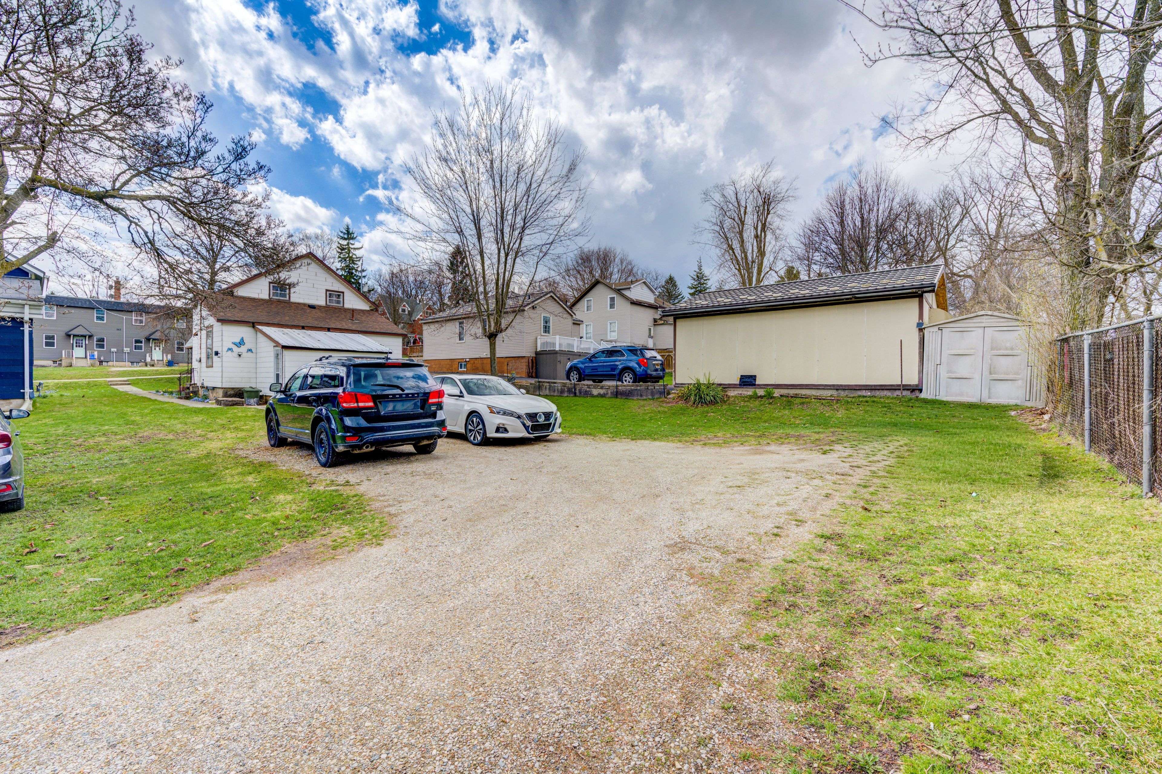 164 Thames ST N, Ingersoll, ON N5C 3E2