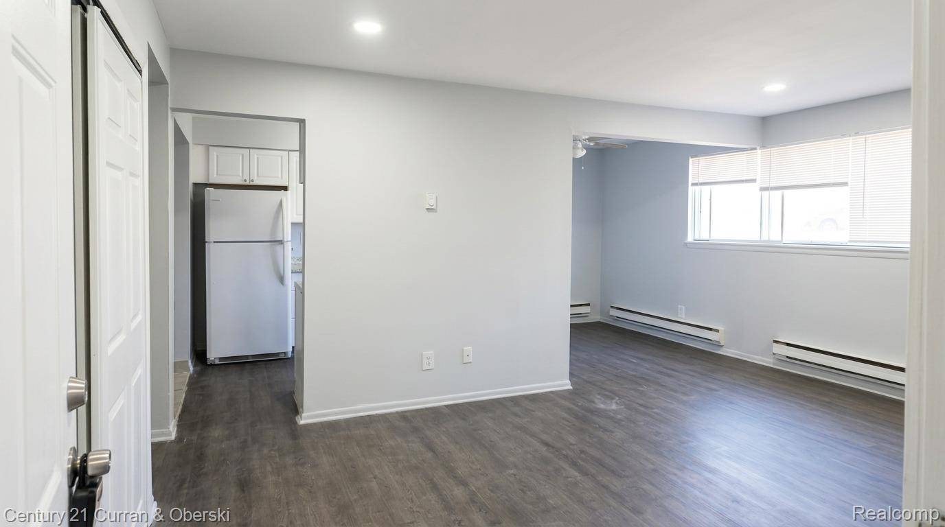 601 Ash ST, Holly Village, MI 48442