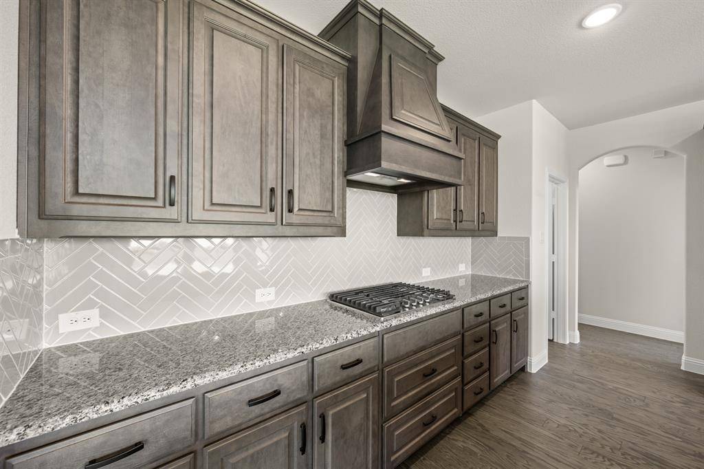 3438 Arbor Grove Trail, Midlothian, TX 76065