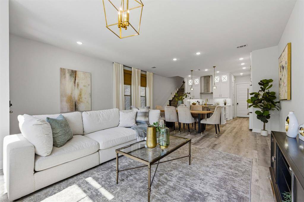 5325 Autumnbrook Court, Dallas, TX 75209