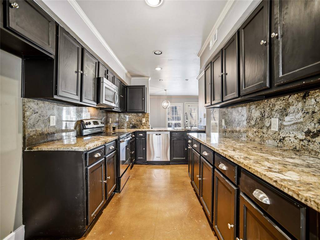 8503 Coppertowne Lane, Dallas, TX 75243